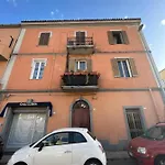A Casa Da *